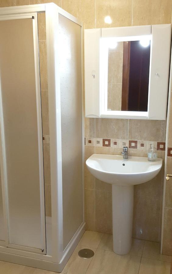 Habitacion Doble Con Bano Privado En Tenerife, Canary Islands La Laguna  Exterior photo